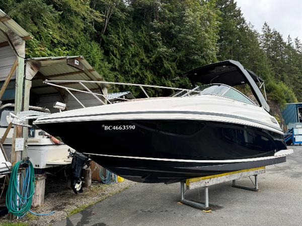 2015 Regal 28 Express