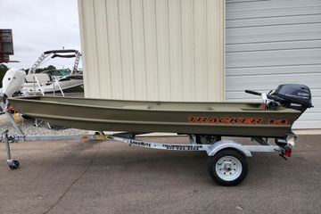 2026 Tracker Grizzly 1436 Utility