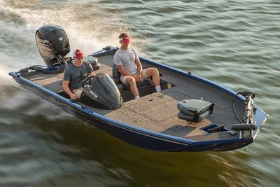 Lowe Stinger 195C Boat