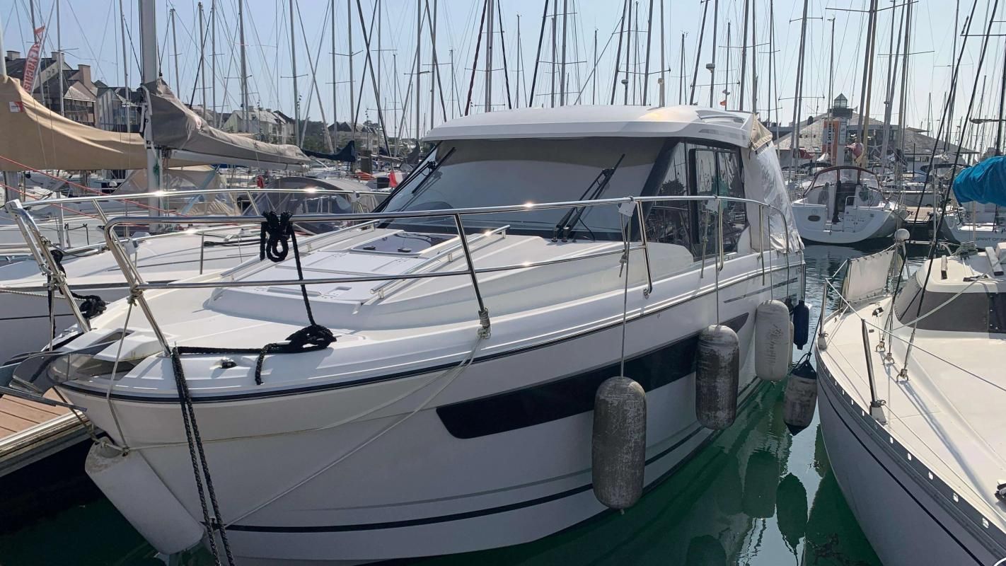 2018 Jeanneau Merry Fisher 895