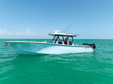 2022 Yellowfin 39 Offshore