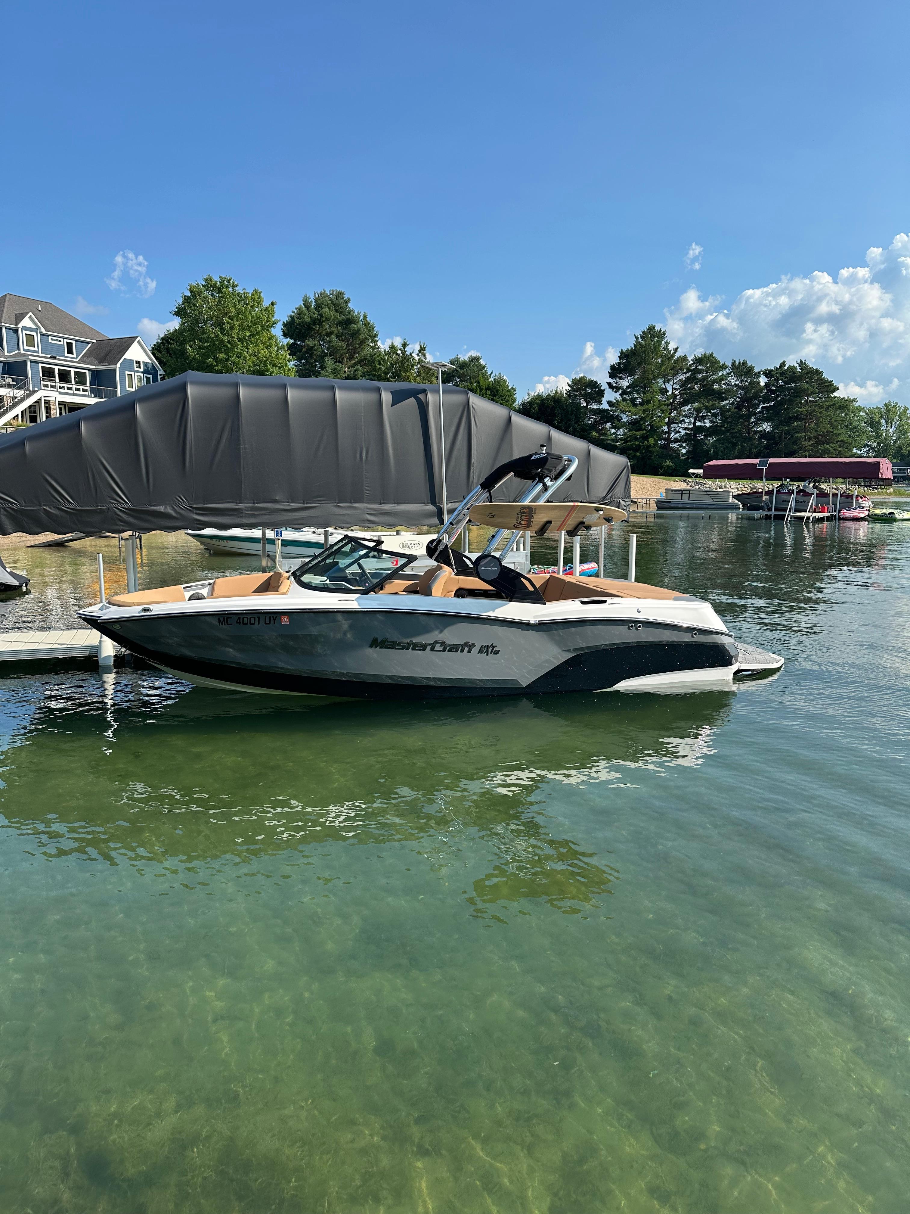 2023 MasterCraft NXT21