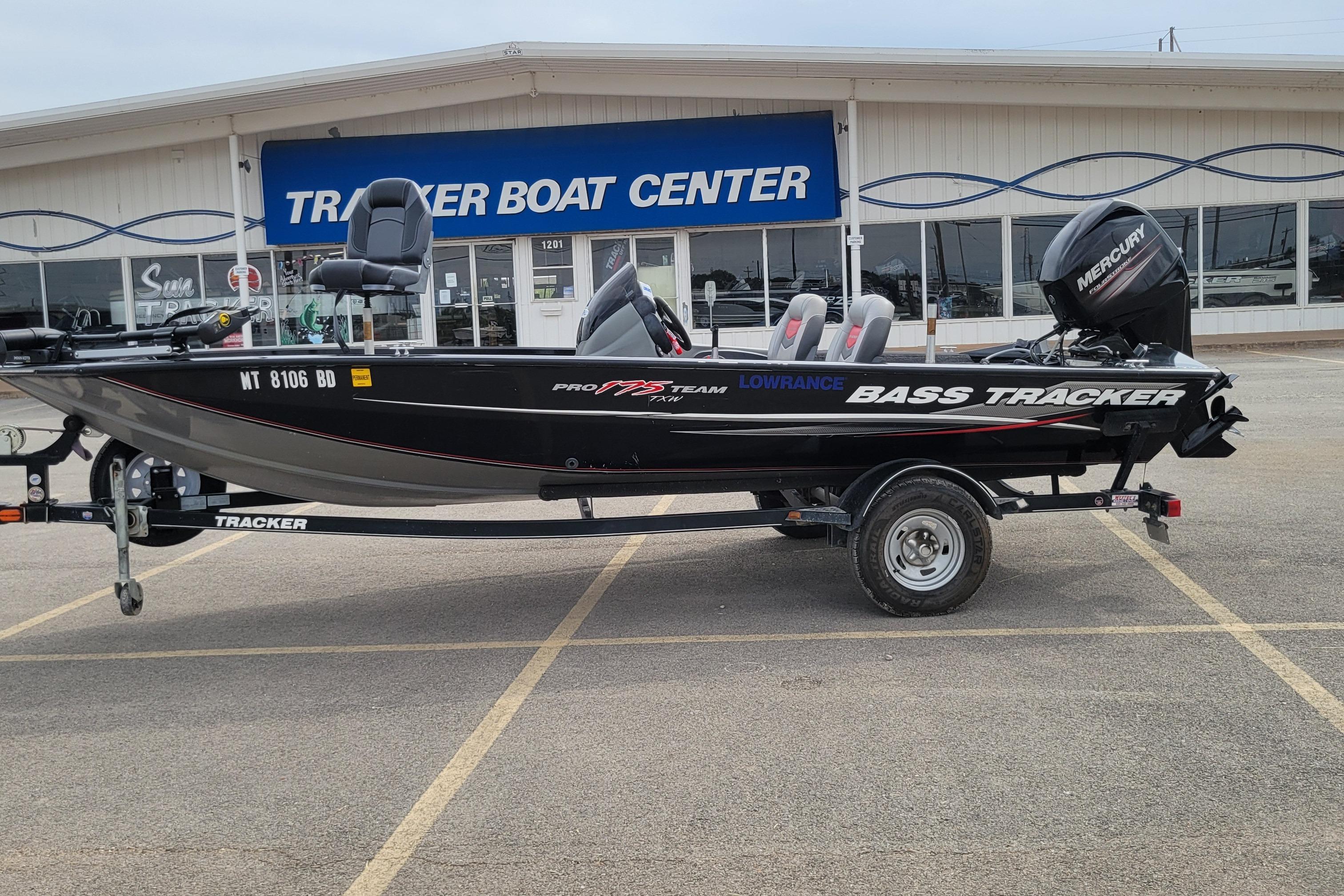 Tracker Pro Team 175 TXW 2014 Tracker Pro Team 175 TXW boat at Tracker Boat Center.