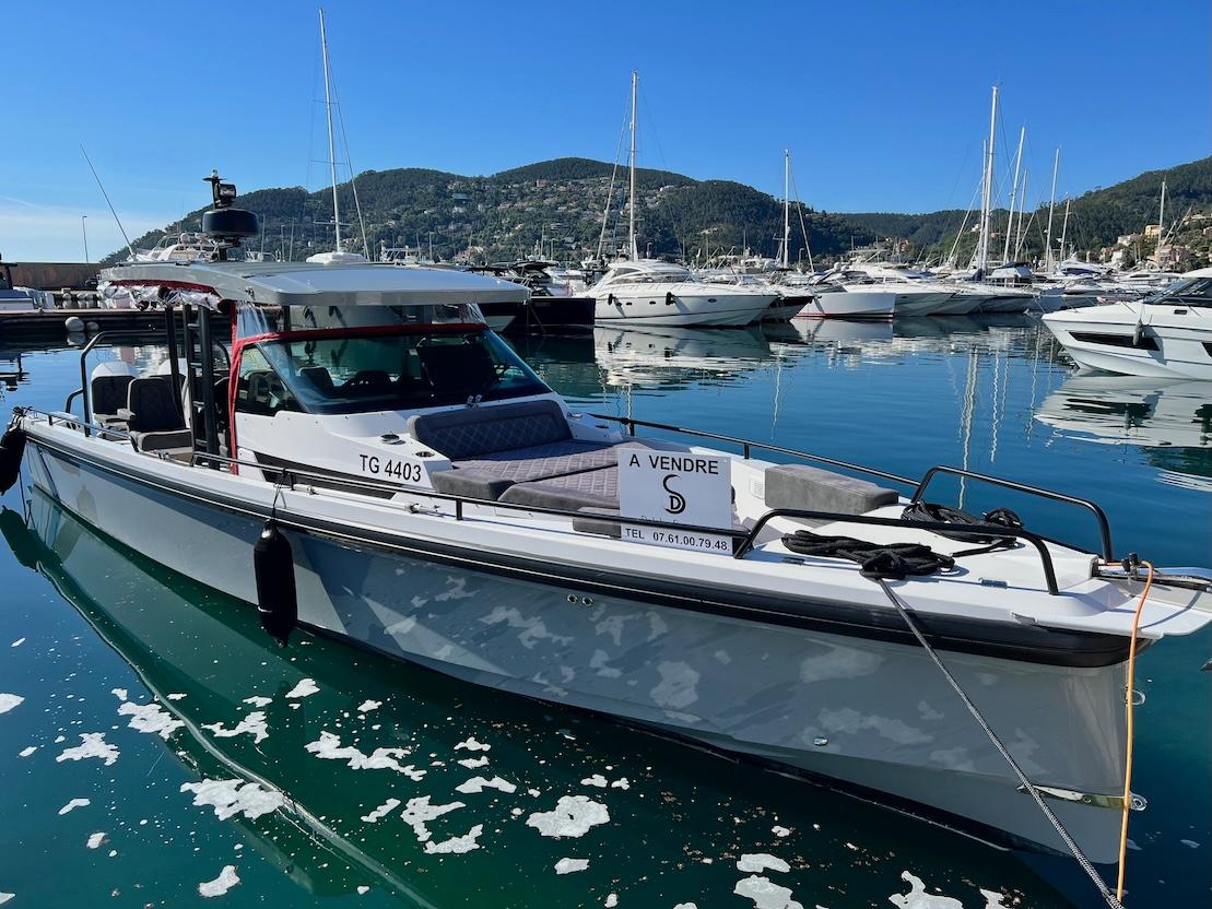 2018 Axopar 37 Sun Top