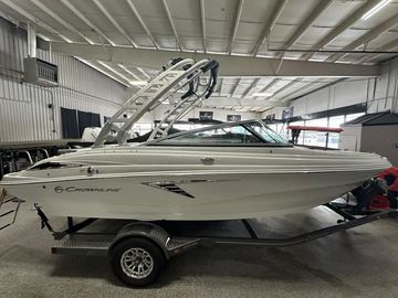2025 Crownline 210 SS