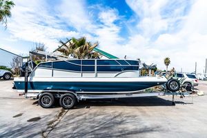 Hurricane FunDeck 2260 REF