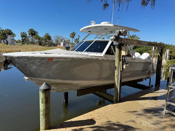 2023 Blackfin 252 DC