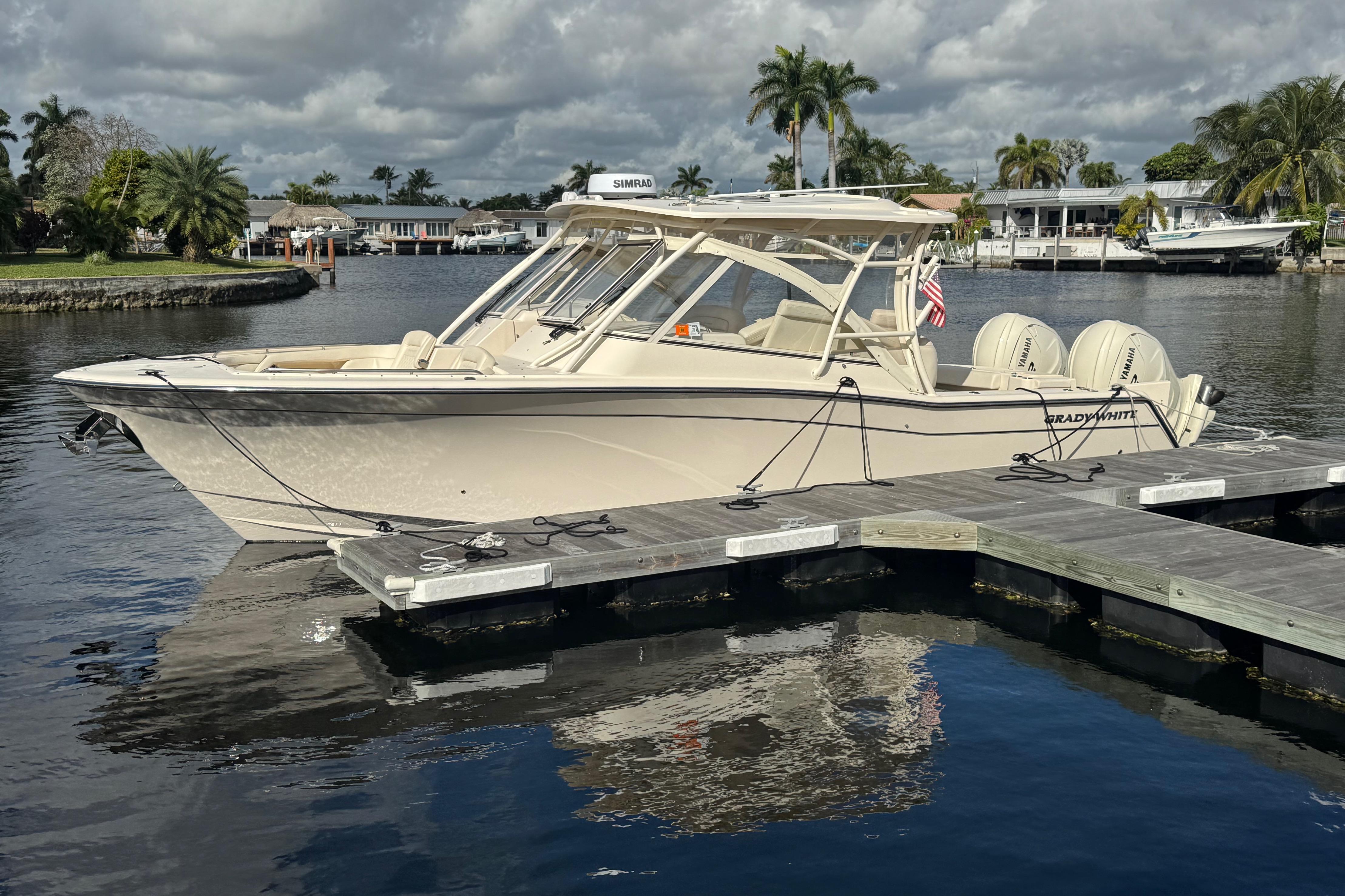 2024 Grady-White Freedom 335