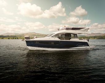 2023 Sealine F430