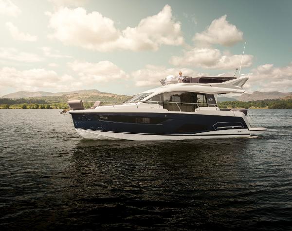 2023 Sealine F430