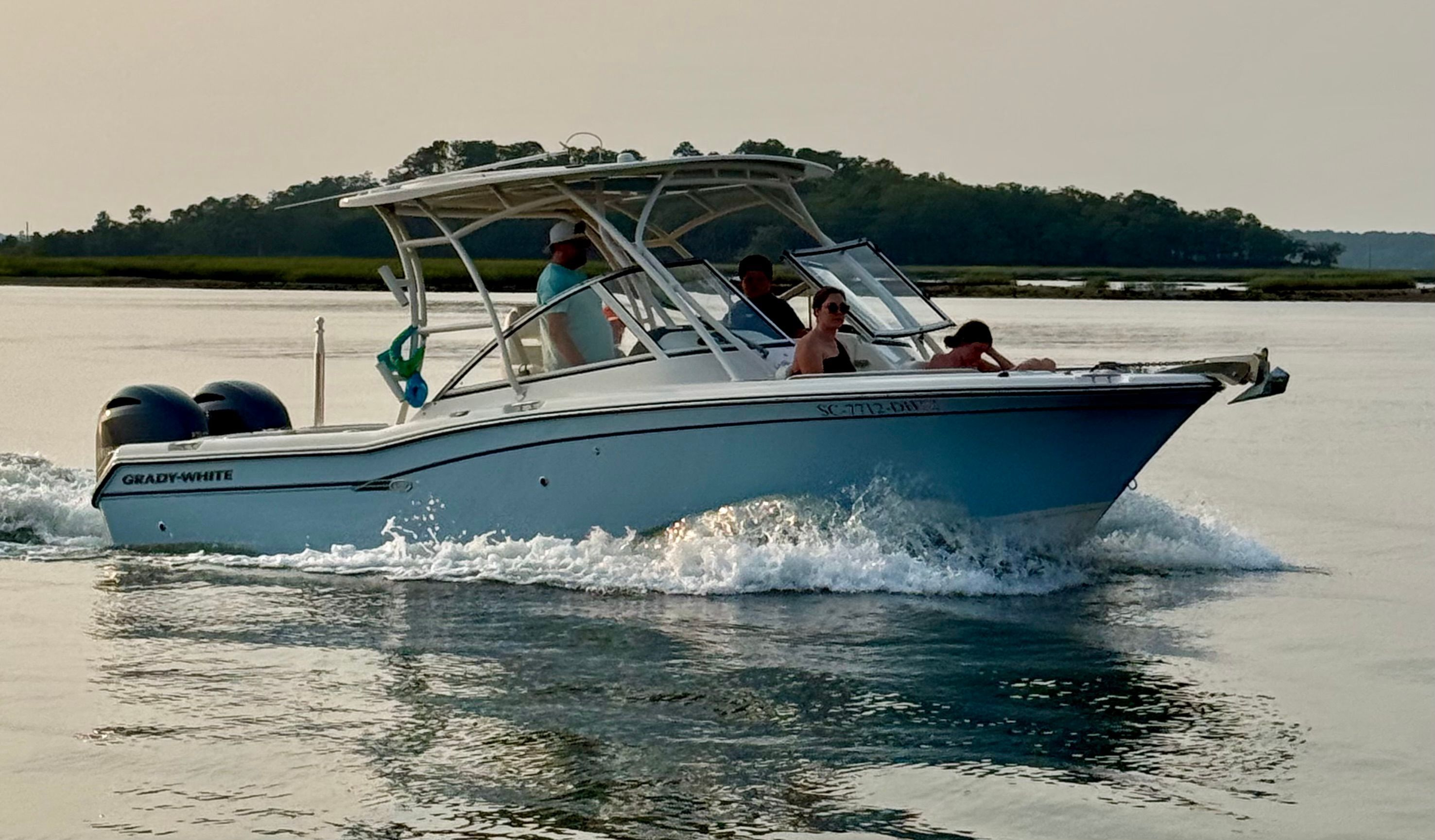 2018 Grady-White Freedom 255