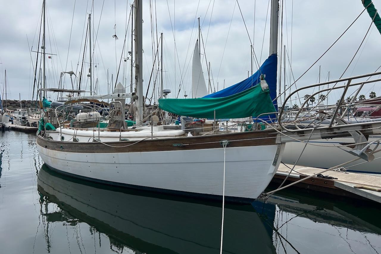 1979 Hans Christian 38T