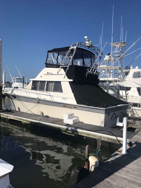 1985 Silverton CONVERTIBLE 37