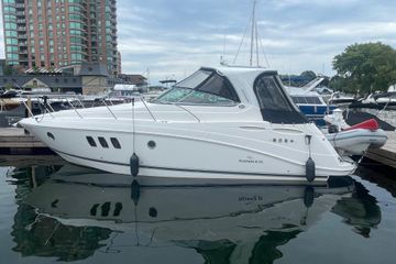2009 Rinker 360 Express Cruiser