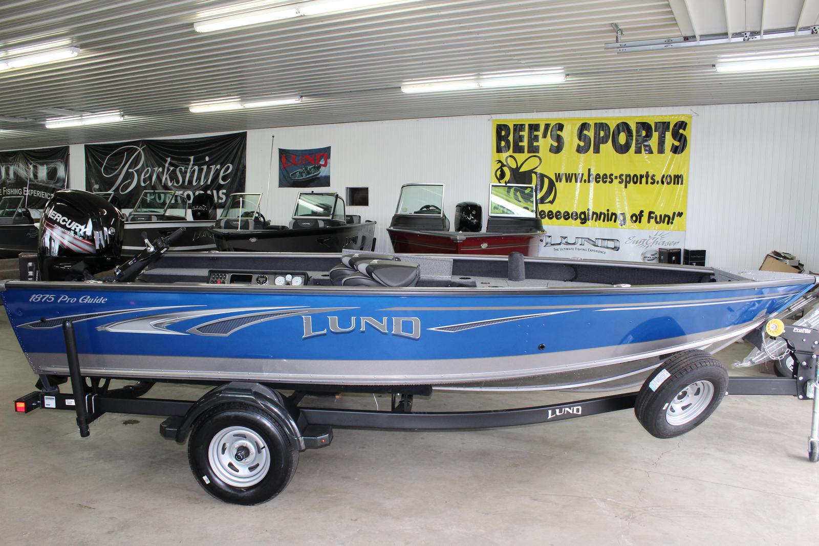 Lund 1875 Pro Guide boats for sale - boats.com