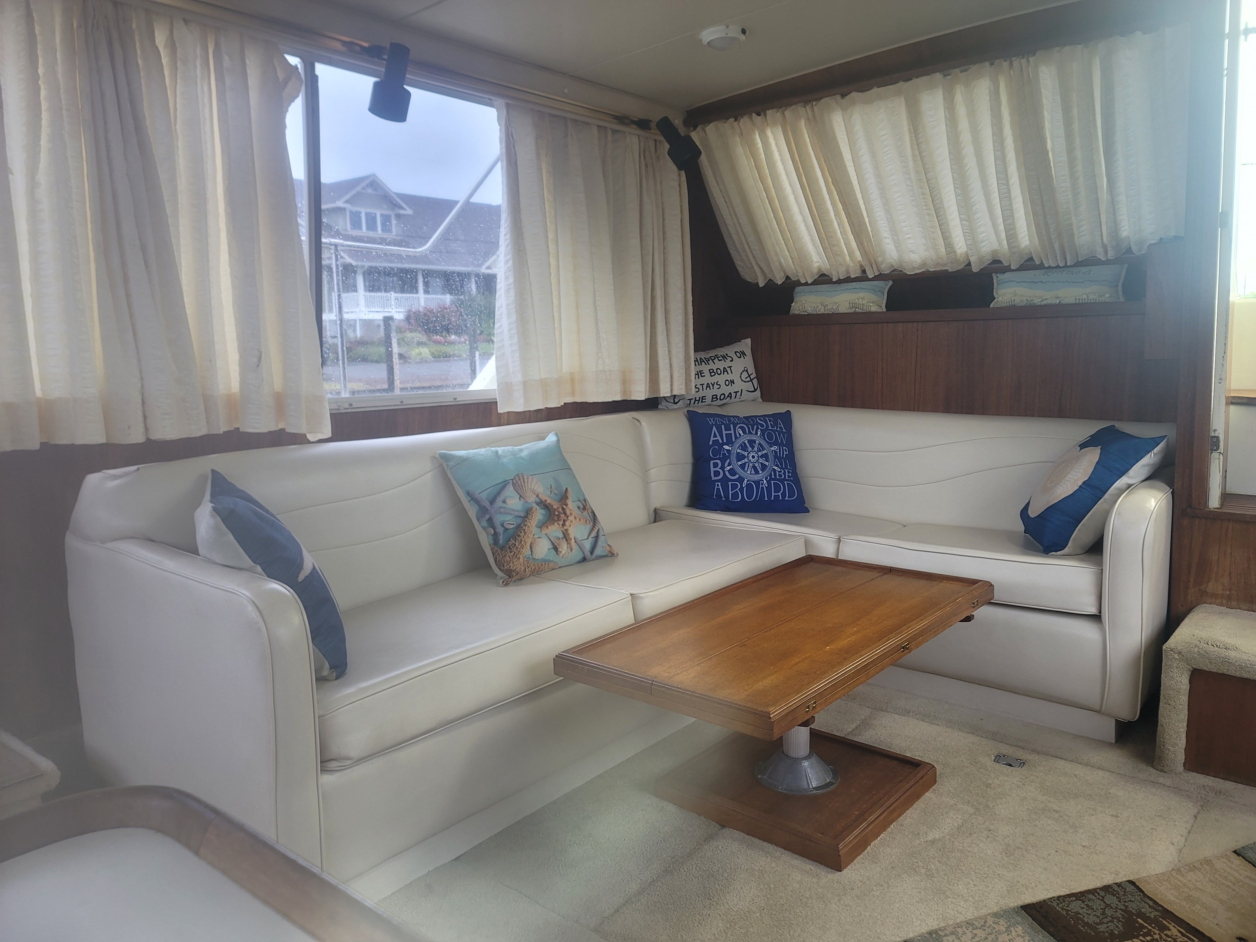 1986 Tollycraft Motoryacht