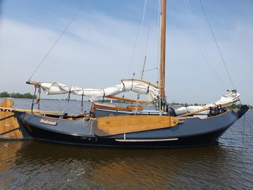 1977 VREEDENBURGH SCHOKKER 10.75