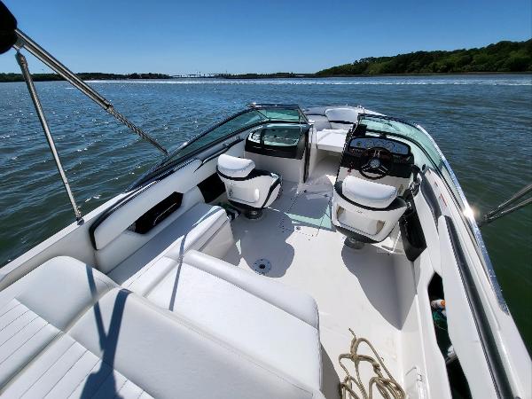 2007 Regal 2200 Bowrider