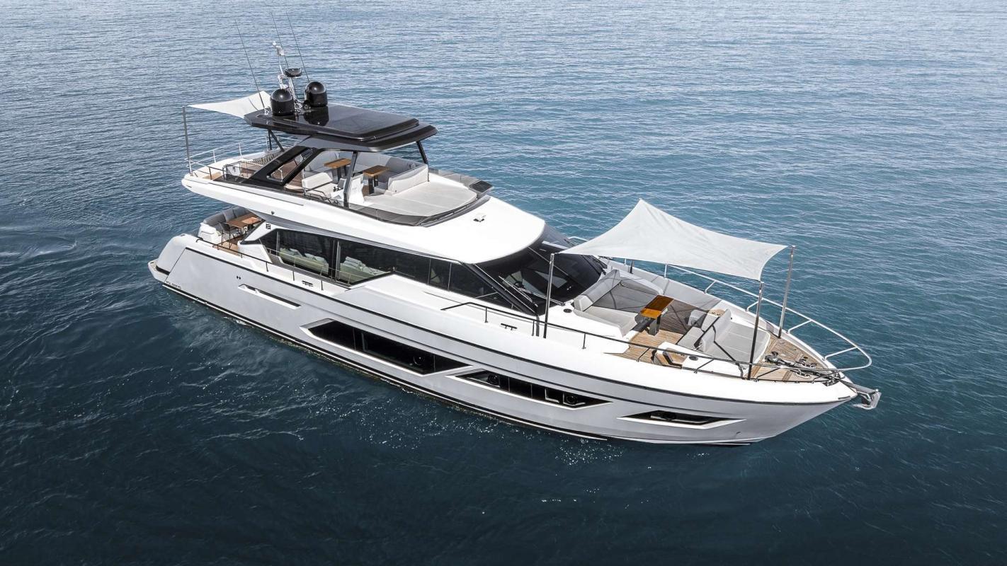 2022 Ferretti Yachts 720
