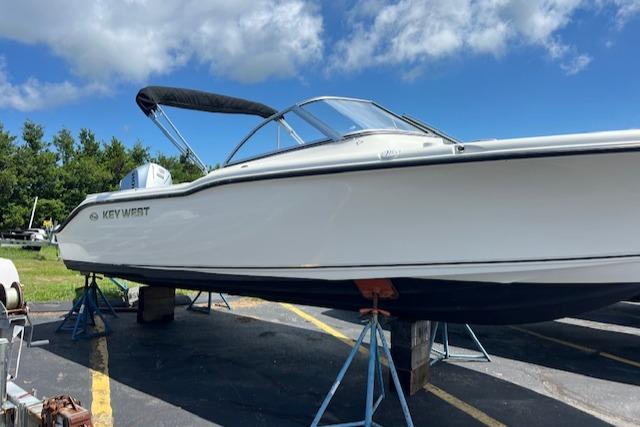 2017 Key West 239 DFS