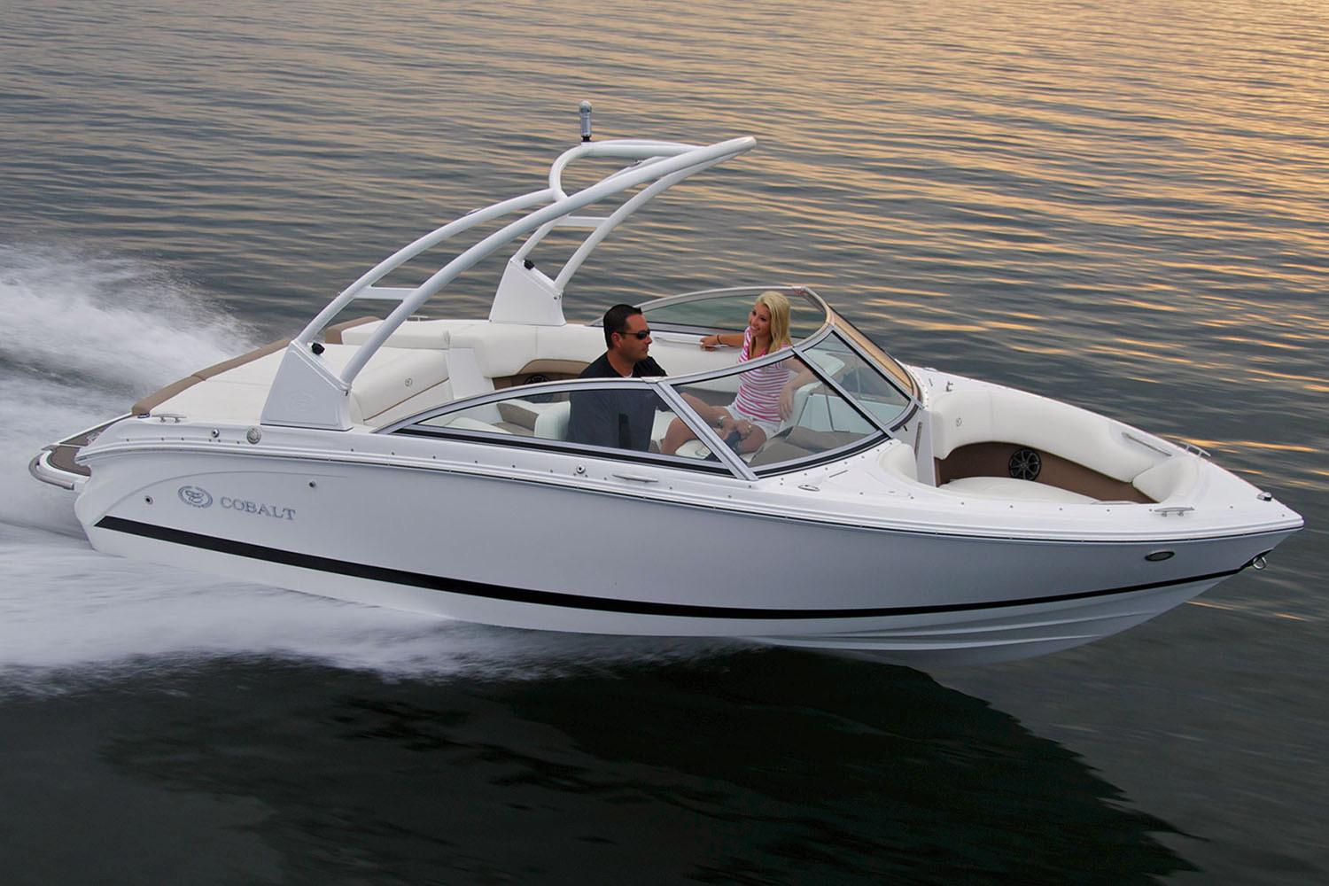 Cobalt Boat image