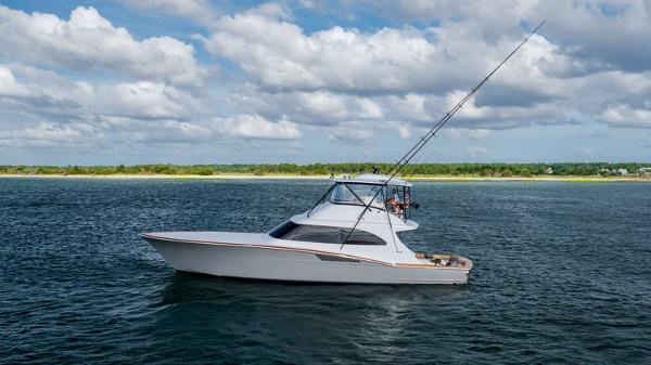 2024 Matthews 62 Sport Fish