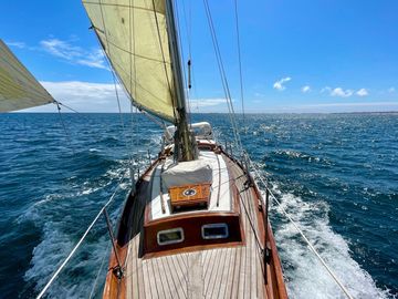 1962 Laurent Giles Sloop 42