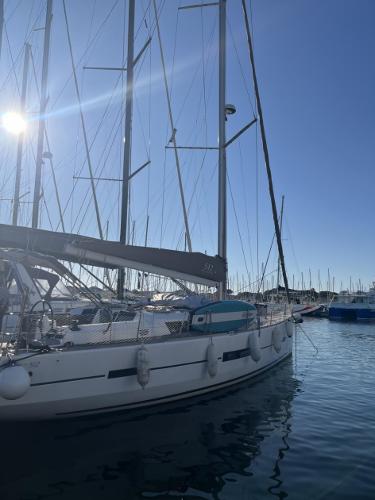 2016 Dufour 512 Grand Large