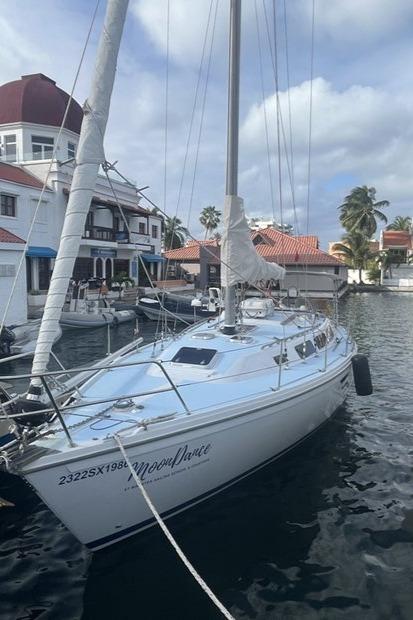 1986 Catalina 36, SIMPSON BAY Saint-Martin (partie néerlandaise