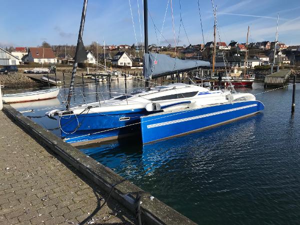 2018 Dragonfly DF 32 SUPREME