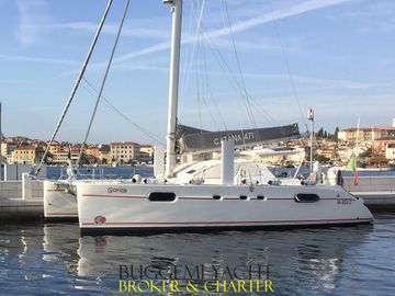 2002 Catana 471