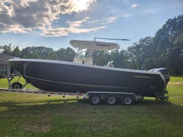 2013 Sailfish 290 CC