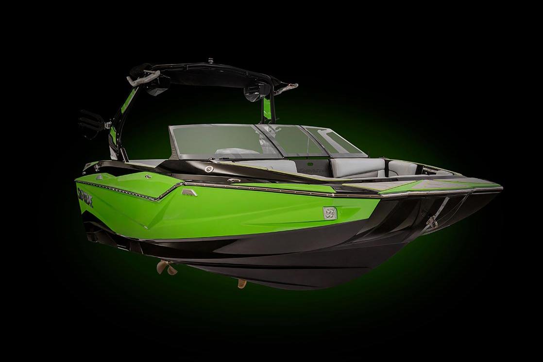 Supreme Boat image