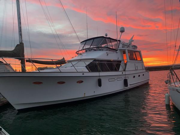 1988 Ocean Alexander Cockpit Motor Yacht