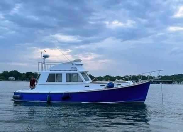 1990 Pettegrow 36 Flybridge