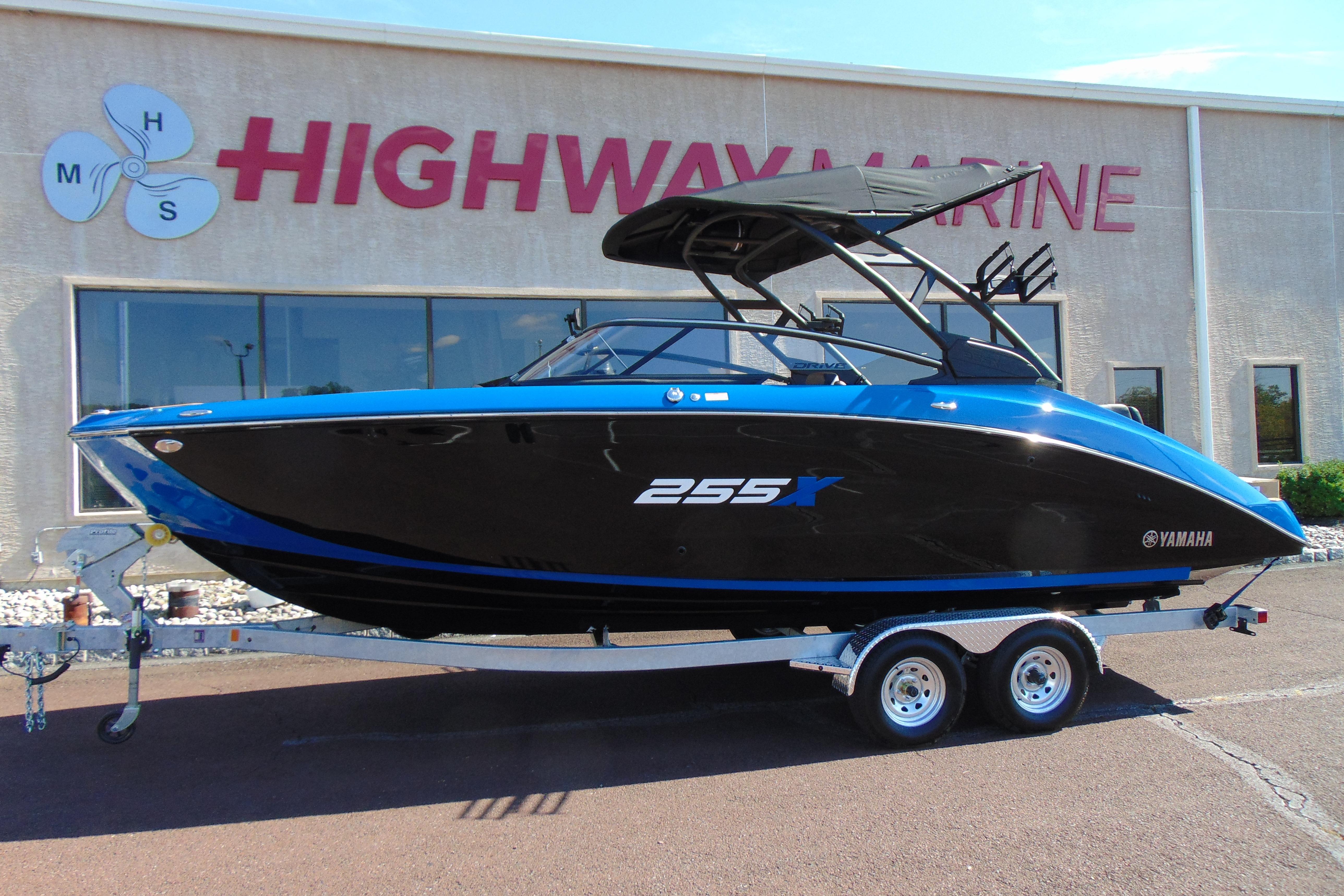 2026 Yamaha Boats 255XD