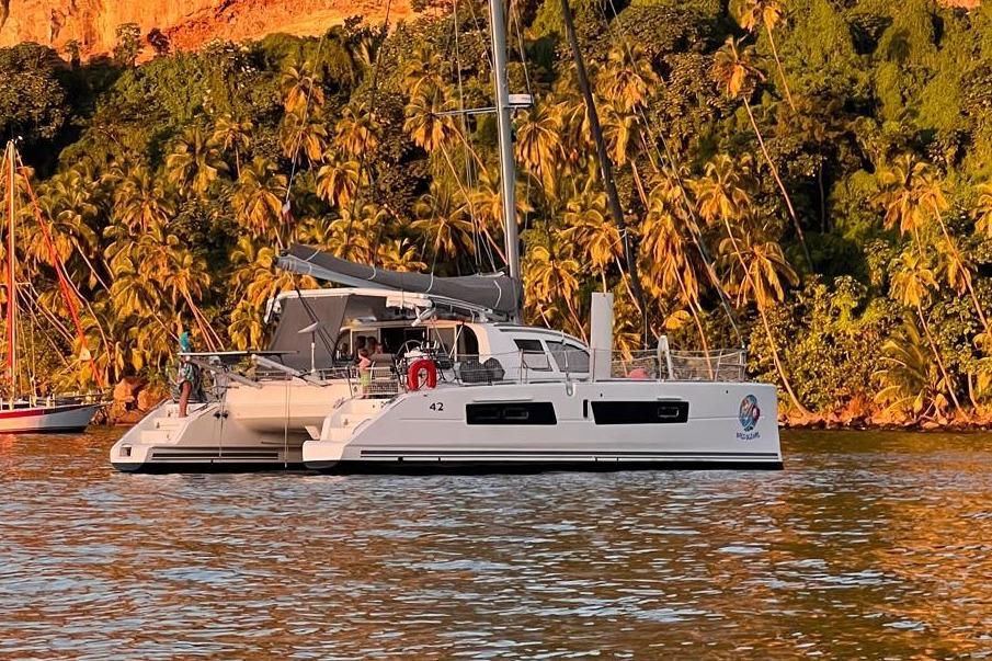2007 Catana 42