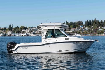 2016 Boston Whaler 285 Conquest Pilothouse