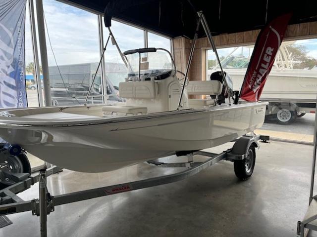 2025 Boston Whaler 150 Montauk