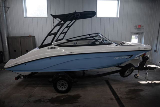 Yamaha Boats AR190