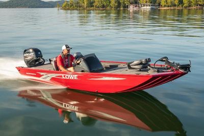 Lowe Skorpion 16 Boat