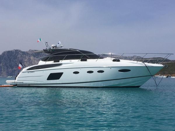 2017 Princess V48