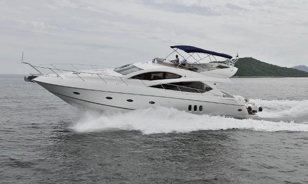 Sunseeker Manhattan 60 Sunseeker Manhattan 60 - Cruising 1