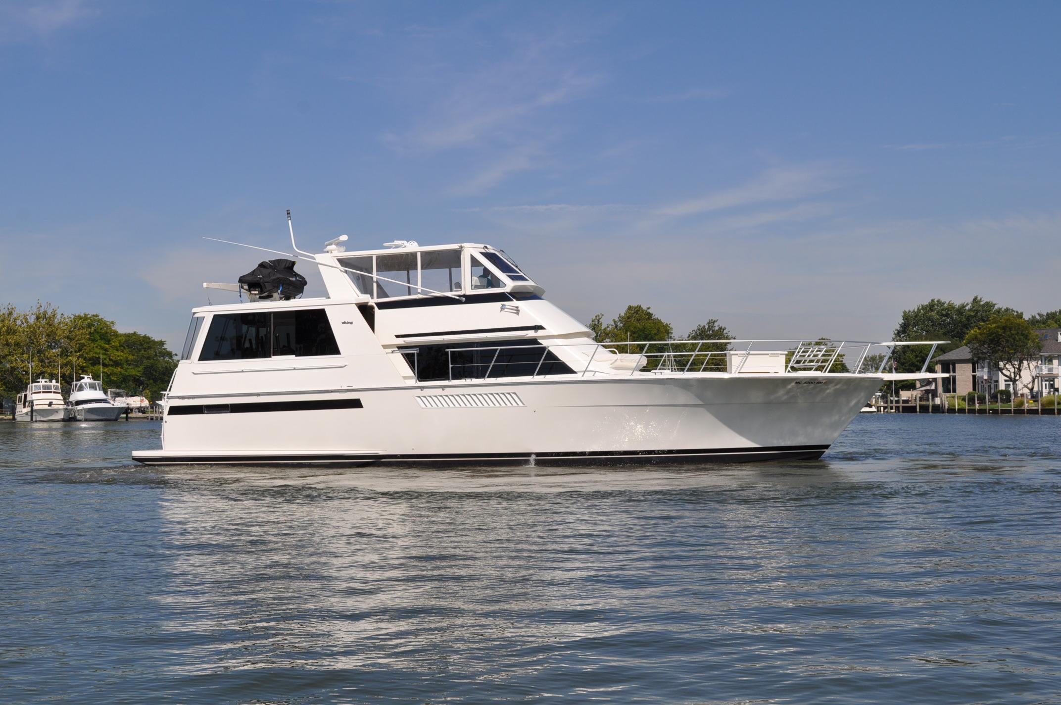 viking 95 yacht