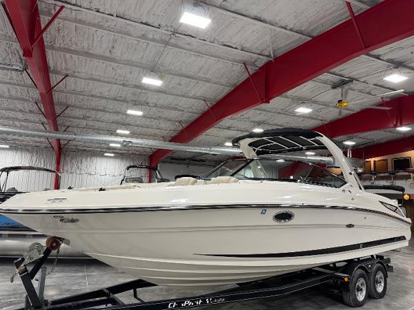 2012 Sea Ray 300 SLX