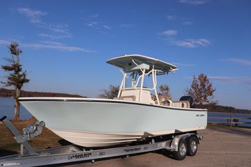 2024 Sea Born LX24 Center Console