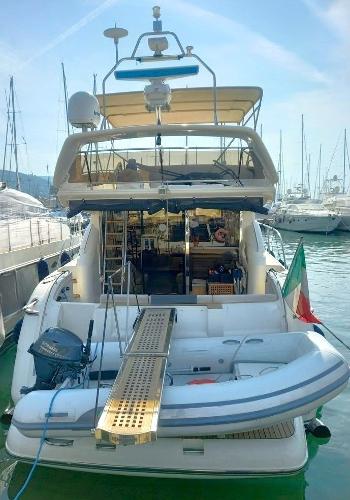 2000 Princess 56