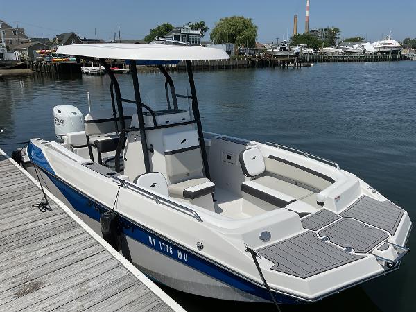 2025 Starcraft SVX 211 OB CC