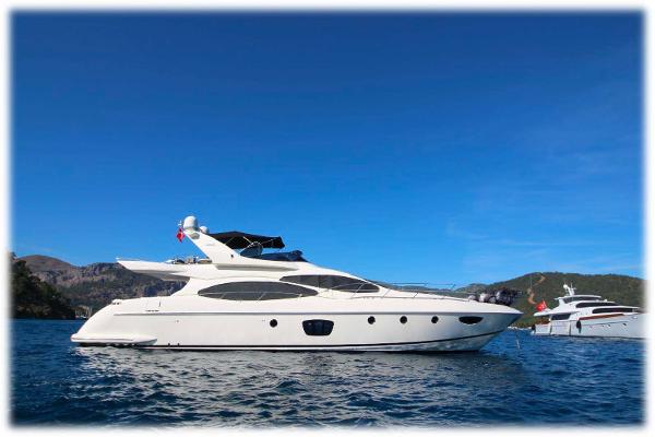 Azimut 68 FLY