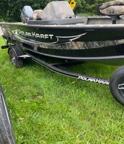 2019 Polar Kraft 166 SC